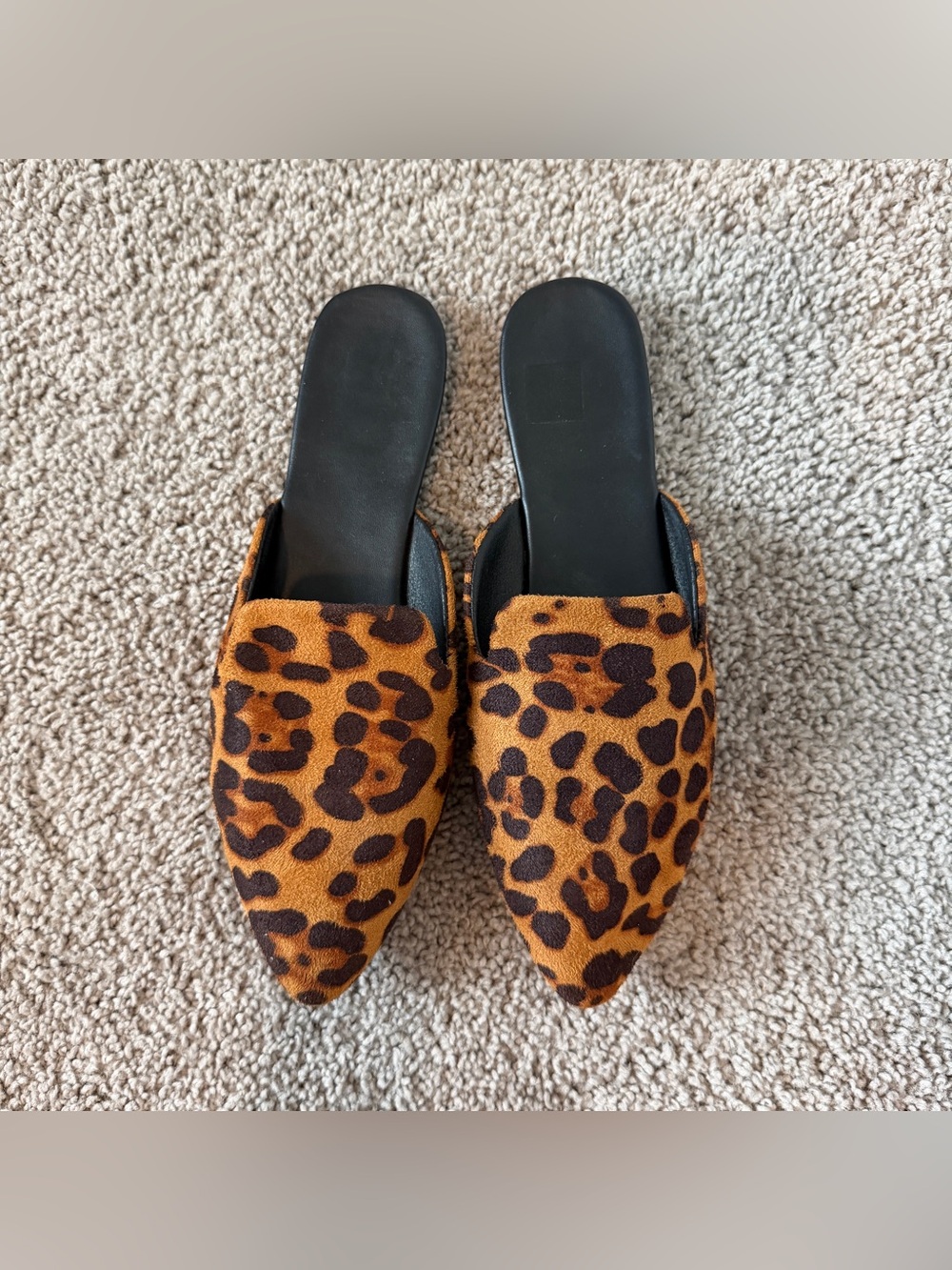 Faux Sueded Leopard Print Pointed-Toe Mule Slides